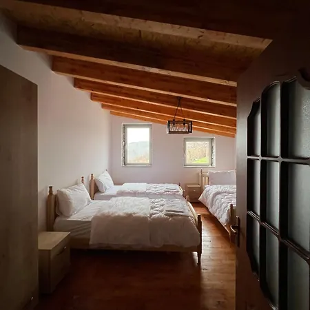 Xhaferri Hotel
