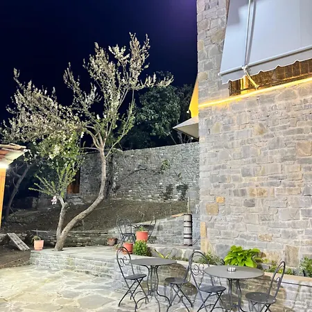 Xhaferri Hotel