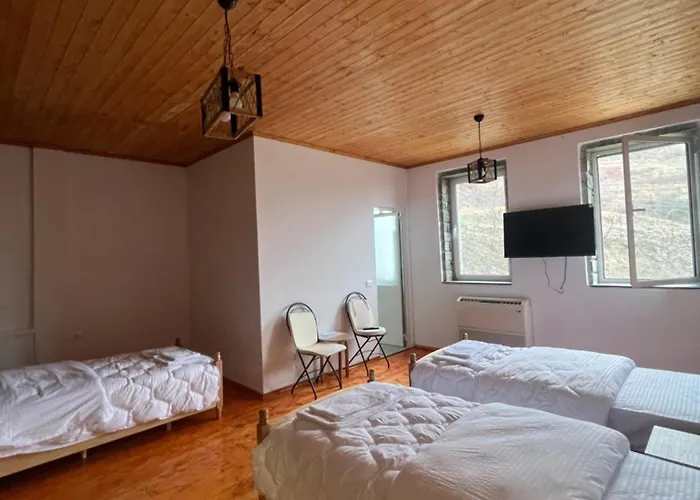 Xhaferri Hotel Corovode
