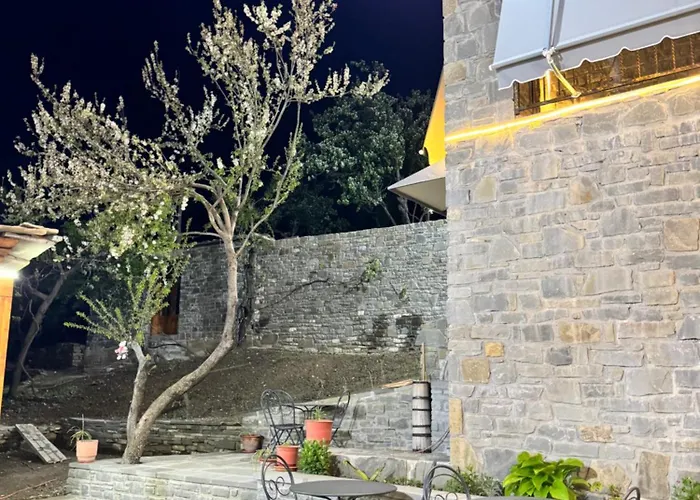 Xhaferri Hotel